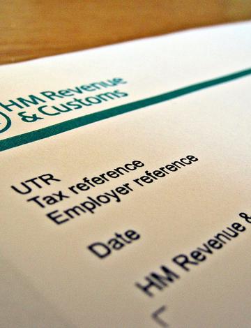 HM Revenue & Customs (HMRC) [Complete 2025 Guide to UK Taxes, Benefits, and Refunds]