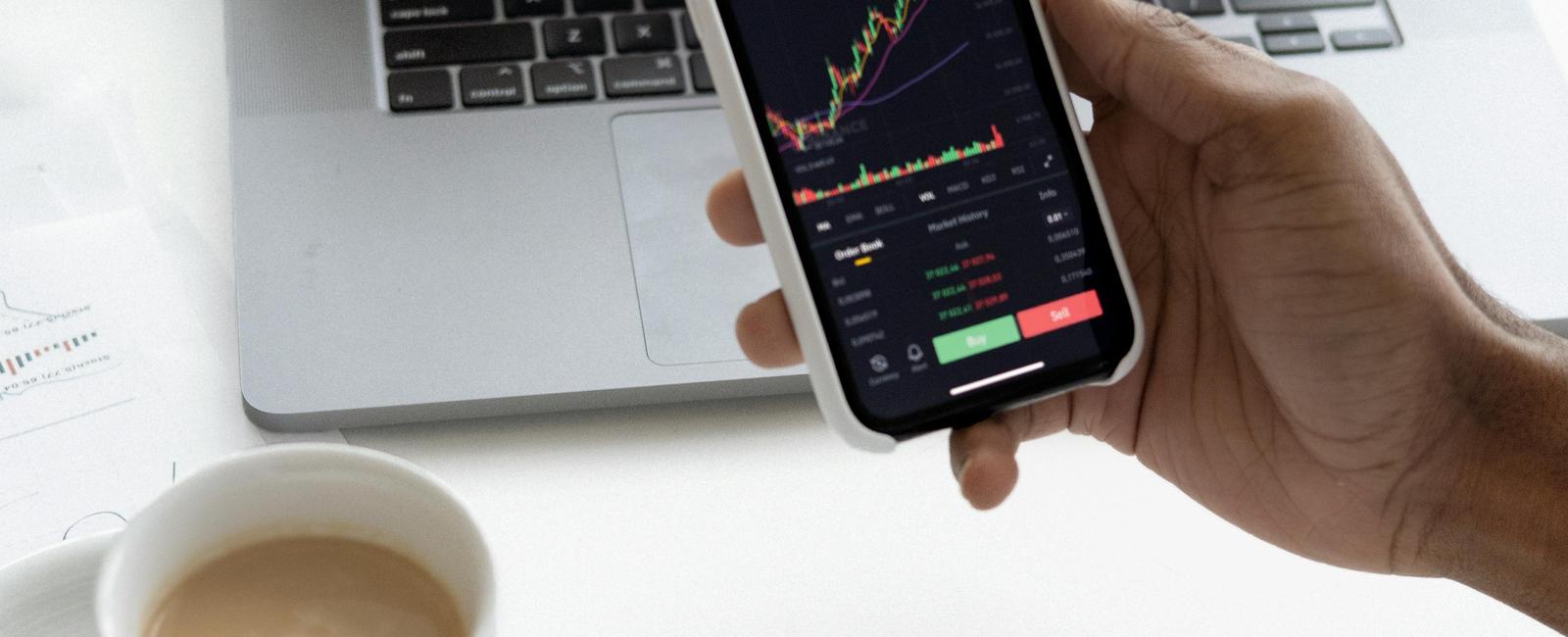 How to Invest $1,000 in 2026 [8 Smart Options for Every Goal]