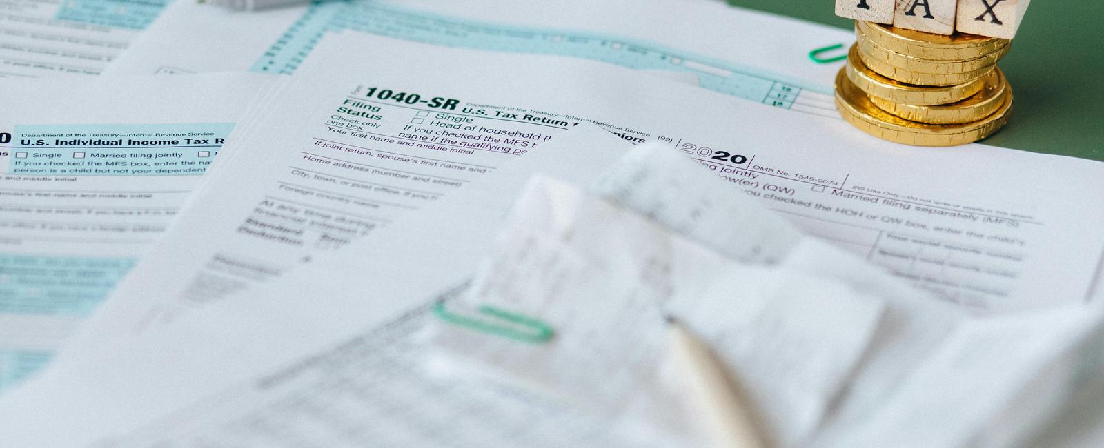 Tax Tips for Freelancers in 2026 [Deductions, Quarterly Payments & Tools]