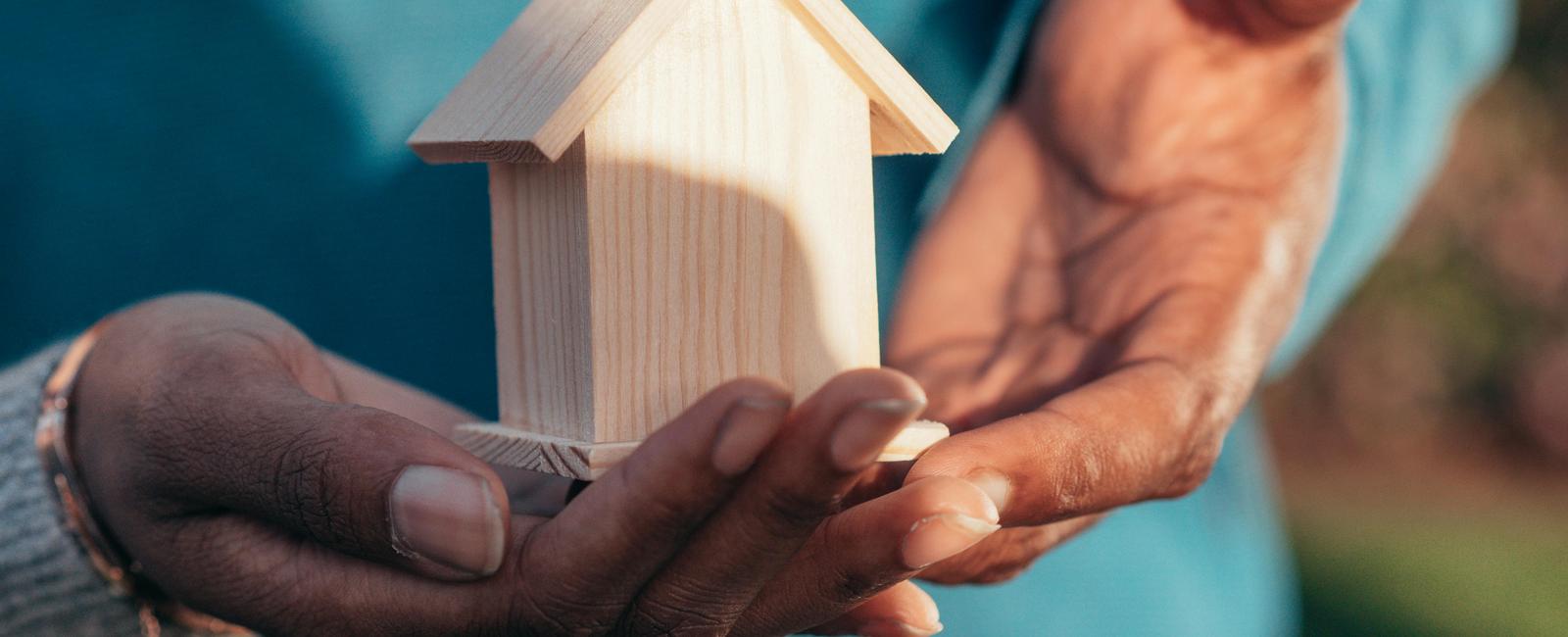 Best Homeowners Insurance in 2026 [Coverage, Cost & Top Providers]