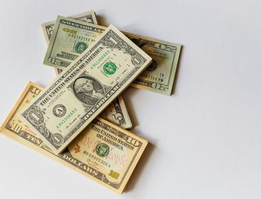 How to Legally Pay Less in Taxes in 2026 - The Complete Strategy Guide for Every Income Level