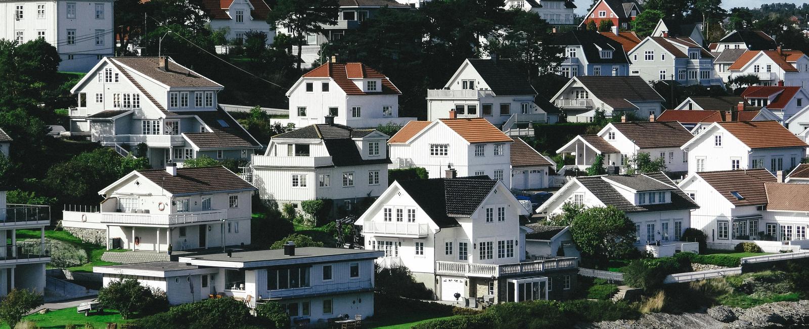 How to Invest in Real Estate With Little or No Money in 2026