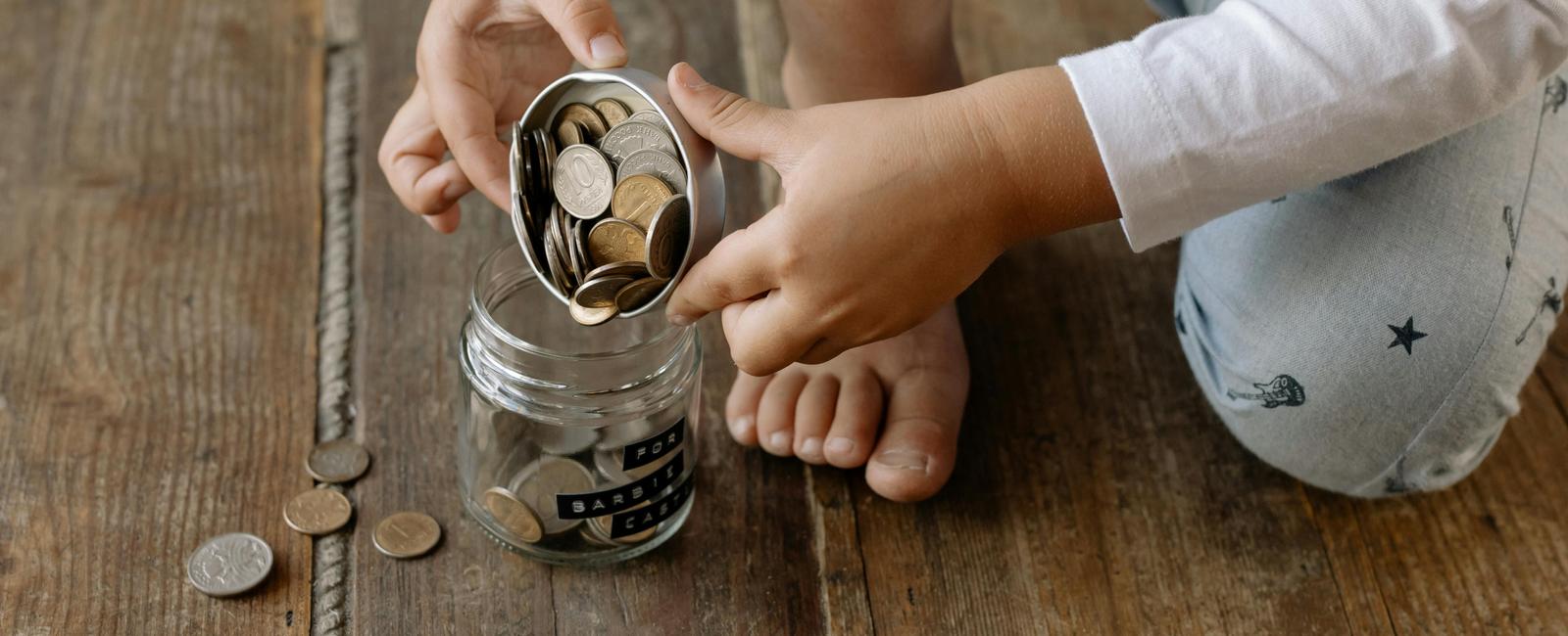 How to Build an Emergency Fund in 2026 [Even If You're Living Paycheck to Paycheck]