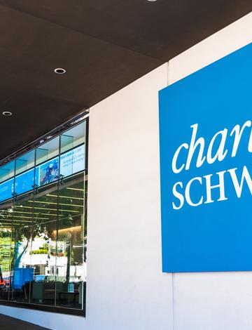 Schwab U.S. Dividend Equity ETF (SCHD) Semiannual Report 2025 [Performance, Dividends, and Investment Insights]